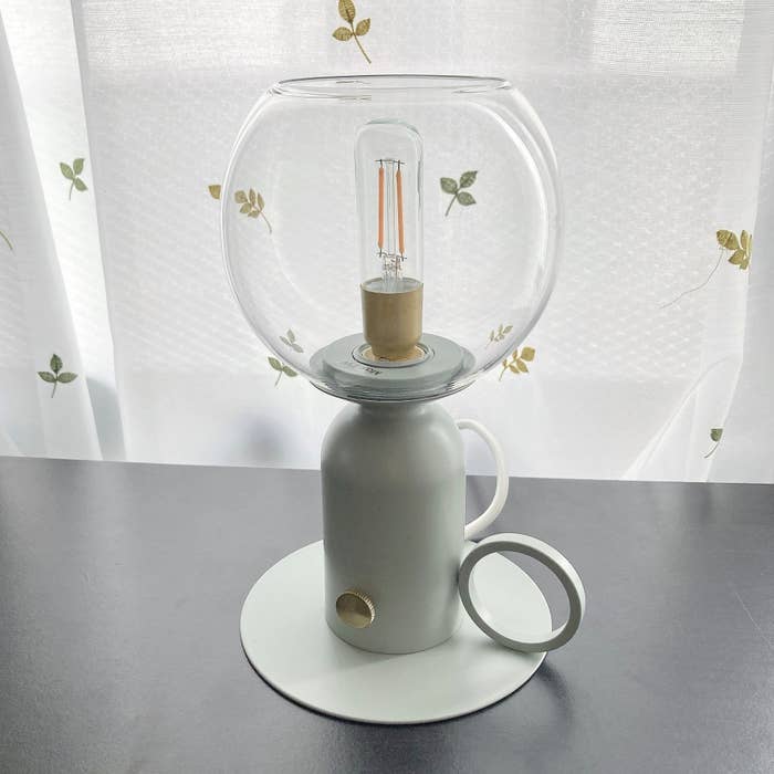 IKEA（イケア）のおすすめのアイテム「ÅSKMULLER オスクミュラー テーブルランプ」