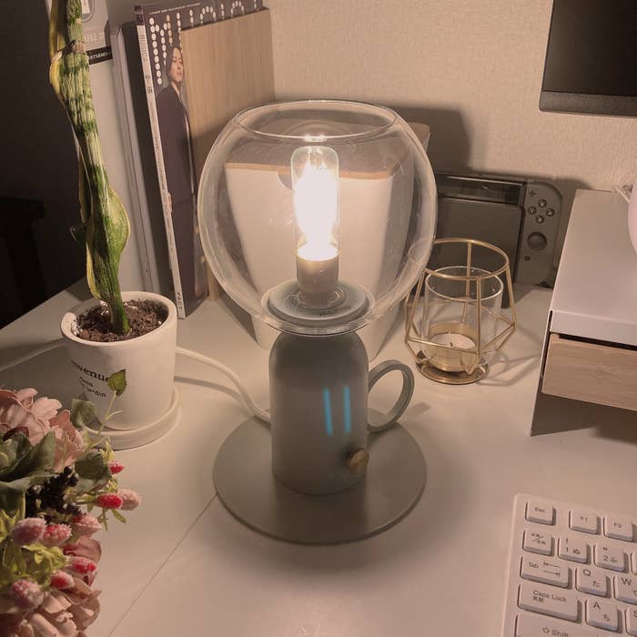 IKEA（イケア）のおすすめのアイテム「ÅSKMULLER オスクミュラー テーブルランプ」