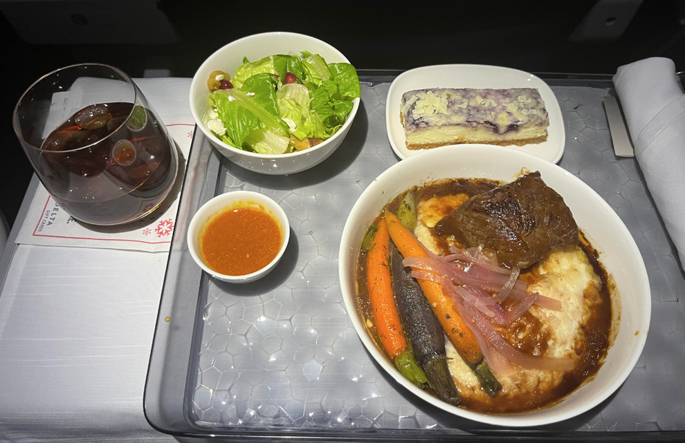 Airplane Food Around The World