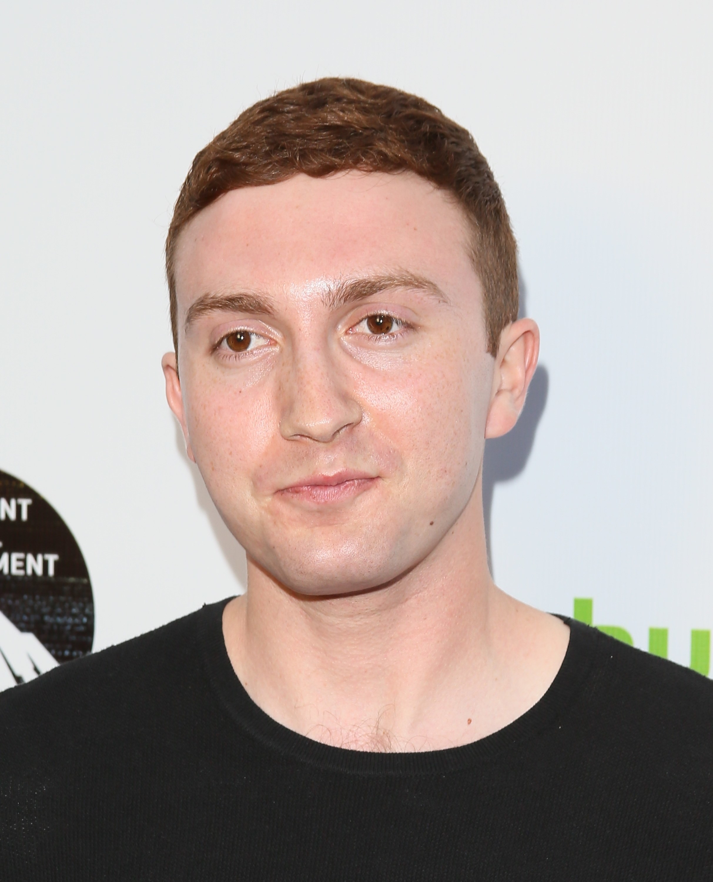 Daryl Sabara On Getting Sober After Alcohol And Drugs - 59