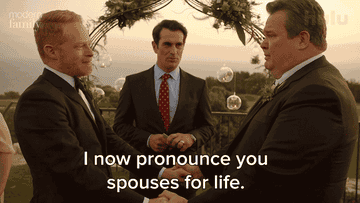 Phil from &quot;Modern Family&quot; marrying Cam and Mitchell