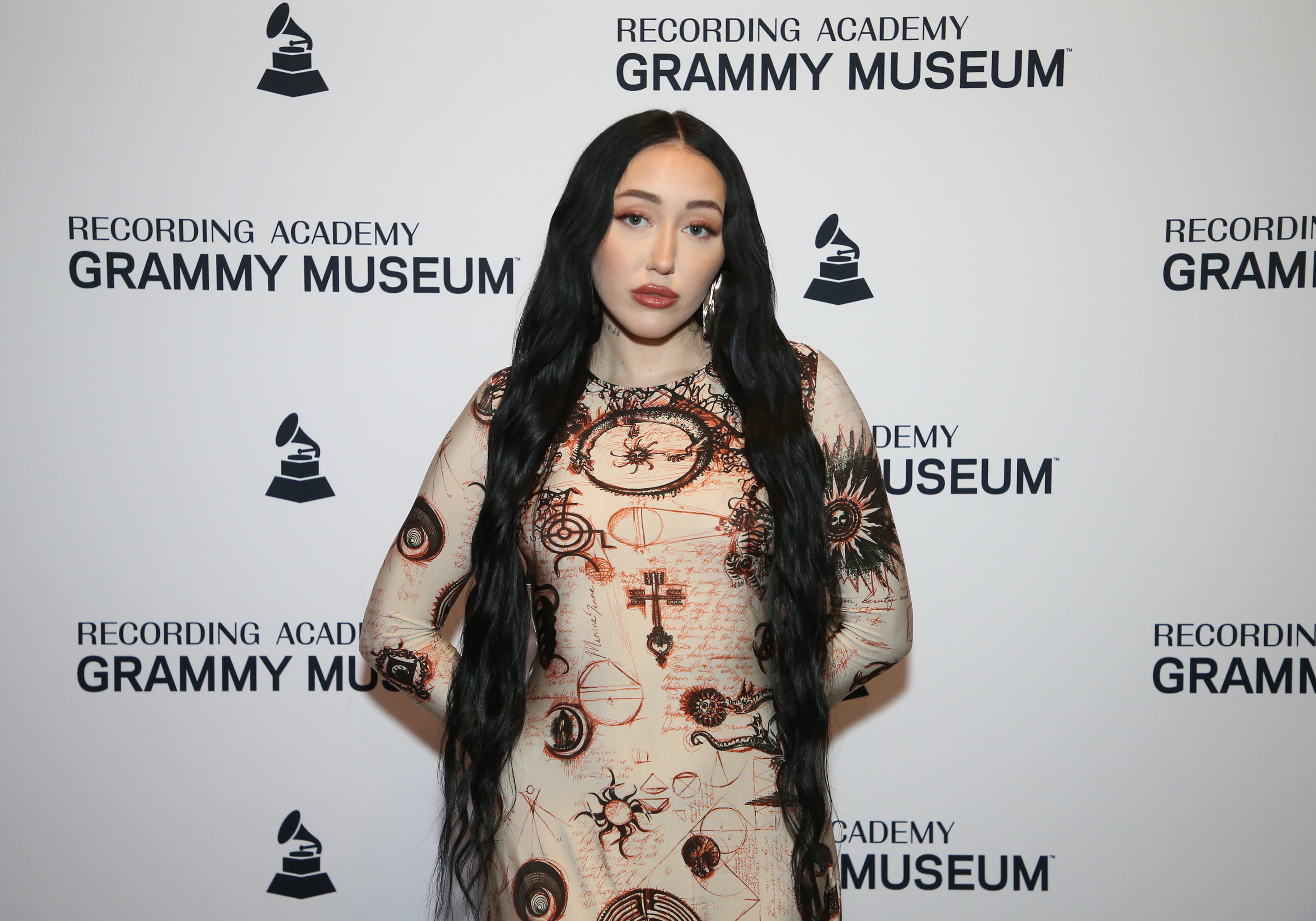 Miley Cyrus' sister Noah Cyrus dons very revealing chain outfit in Paris