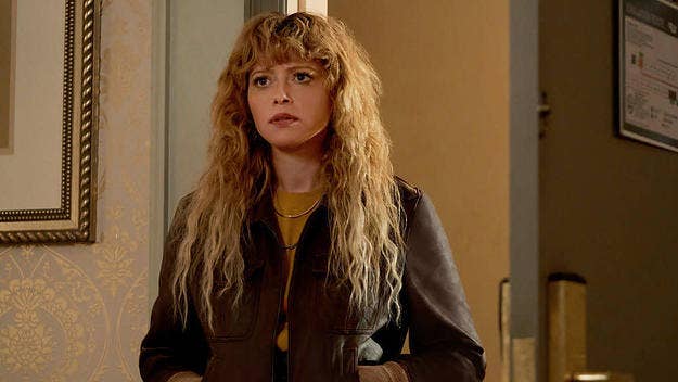 The first season of the Peacock mystery series, premiering Jan. 26, evokes feelings of Columbo and features a dynamite performance from Natasha Lyonne.