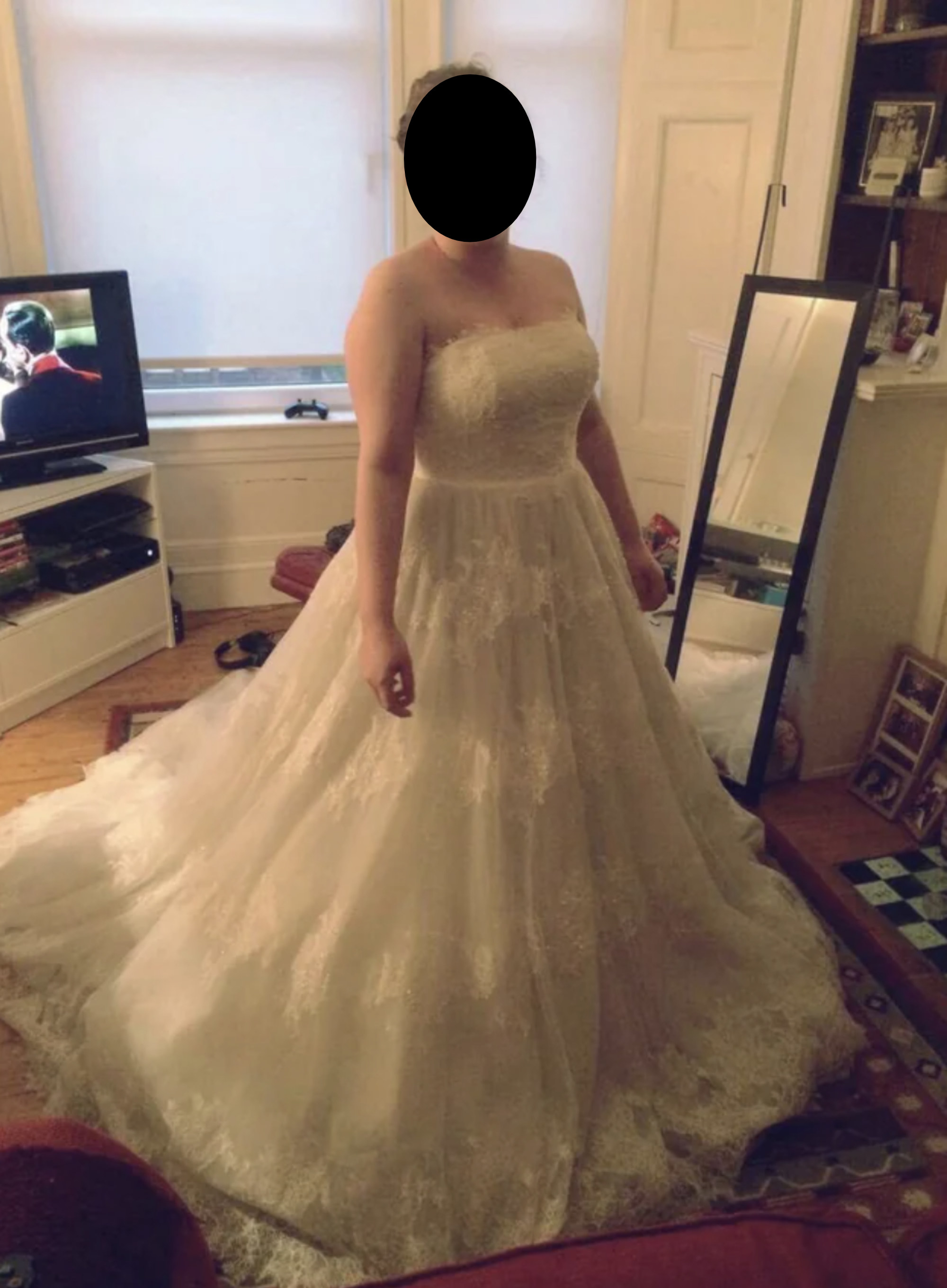 A woman wearing a wedding dress