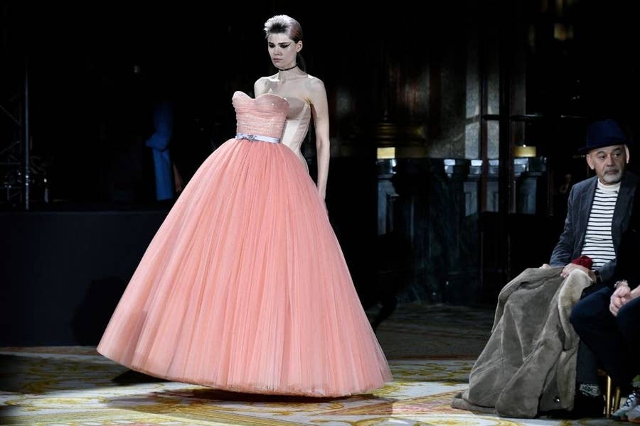 Paris Fashion Week Viktor & Rolf Dresses Are Confusing