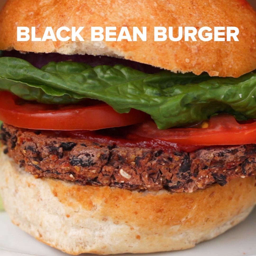 Black Bean &amp;amp; Roasted Red Pepper Veggie Burgers
