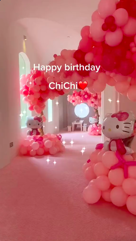 Kim Kardashian Transformed Her House For Her Daughter s B Day - 33