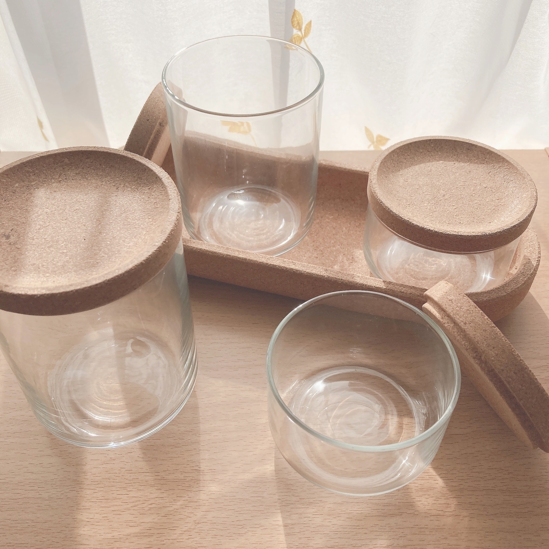 IKEA（イケア）のおすすめの収納アイテム「SAXBORGA サクスボルガ ふた付き容器＆トレイ 5点セット」