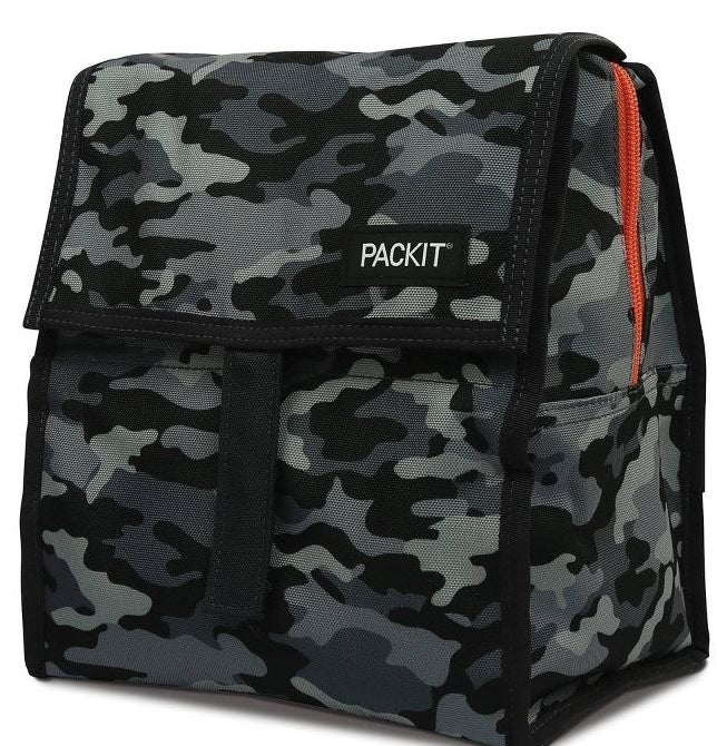 Lunch bag in a camo print