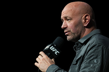 Dana White apologizes for slapping his wife in viral video