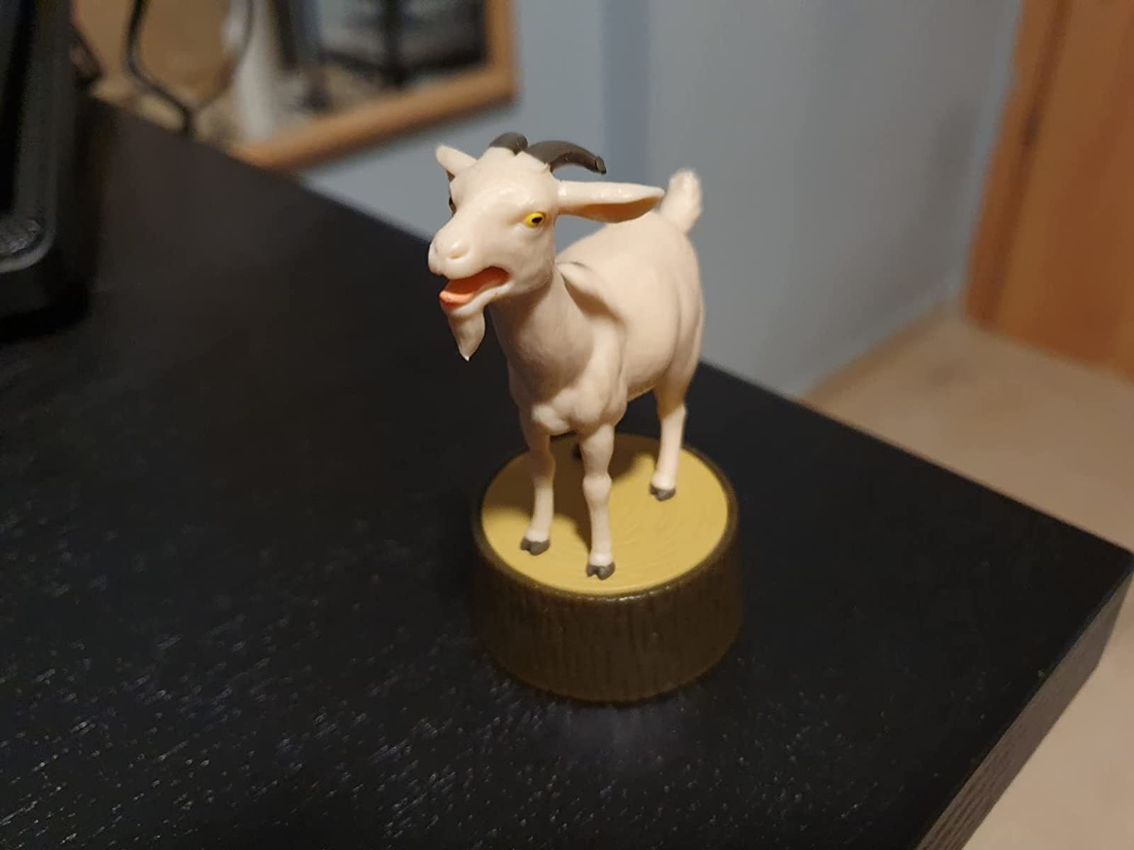 A close up of a reviewer&#x27;s goat