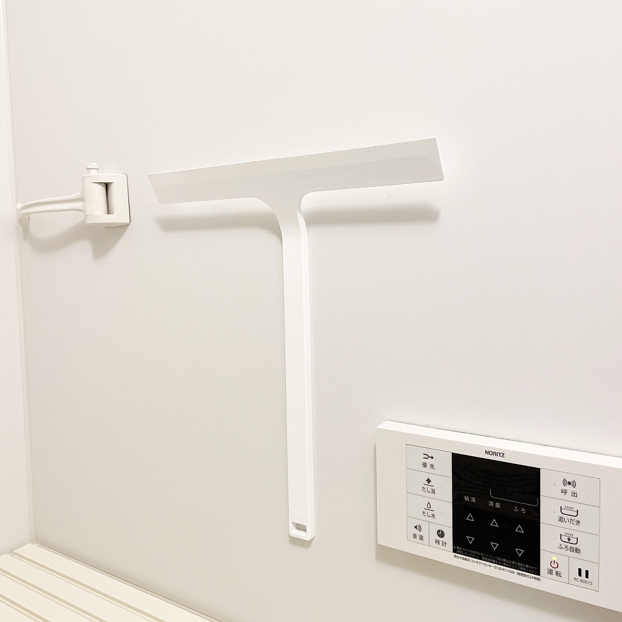 Loft(ロフト)のおすすめ便利グッズ「マグネット 水切りワイパー ホワイト」