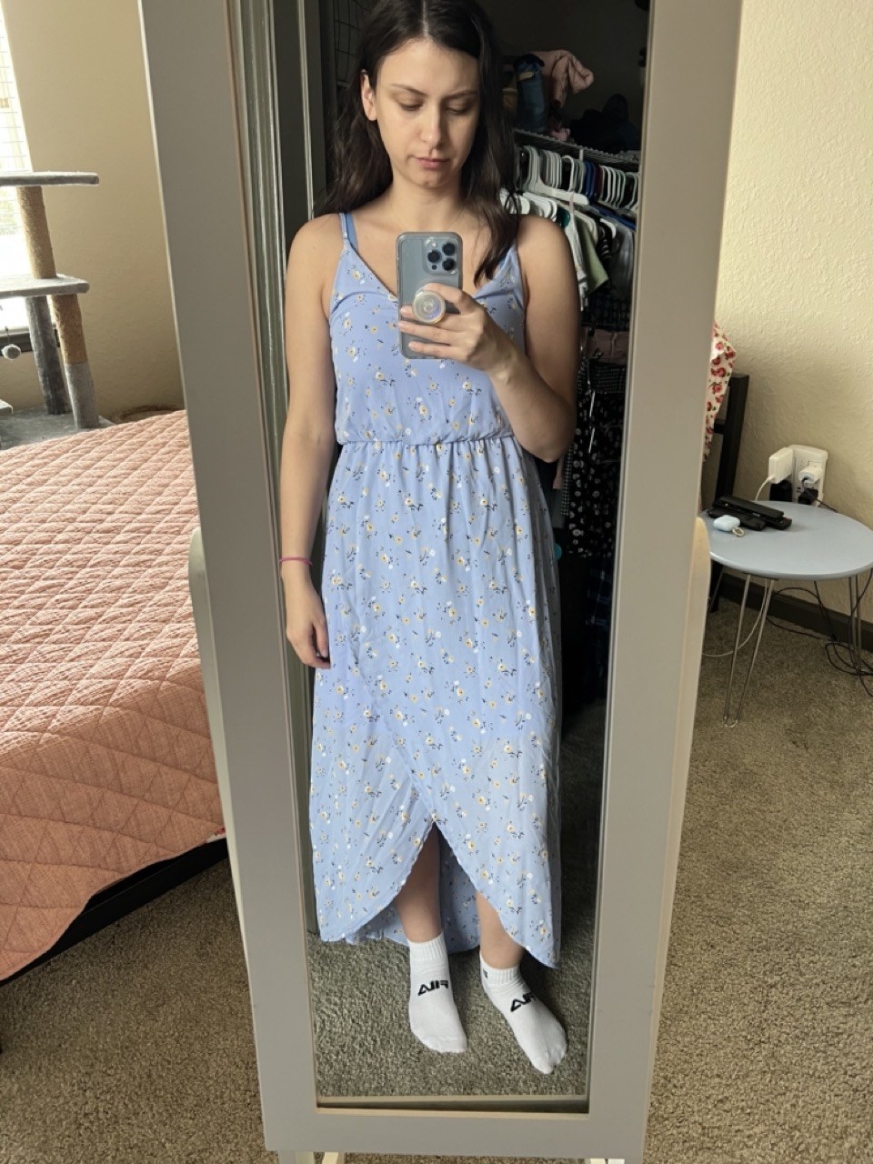 I Chose An Outfit Based On Guidelines My Catholic School Tried To Enforce - 51