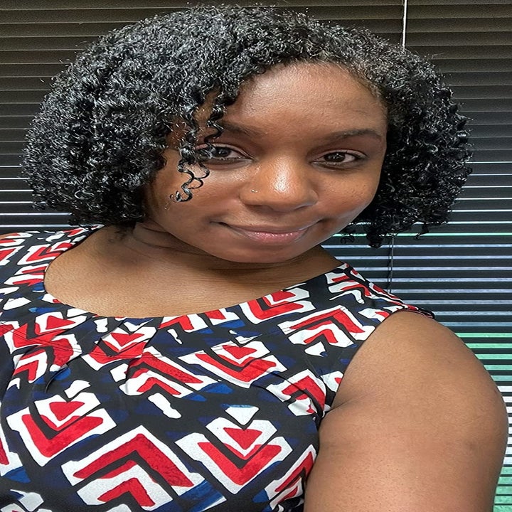 Reviewer showing their curls