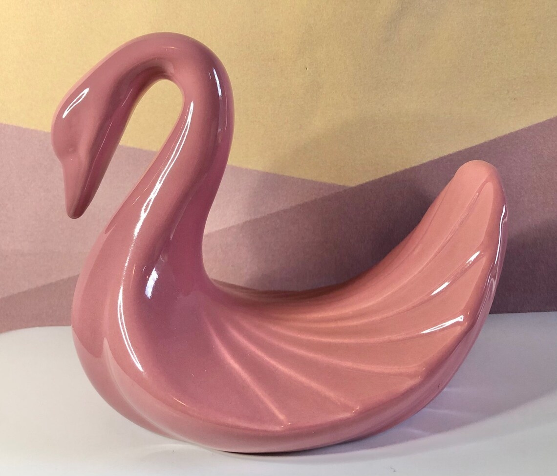 Dusty rose pink swan ceramic