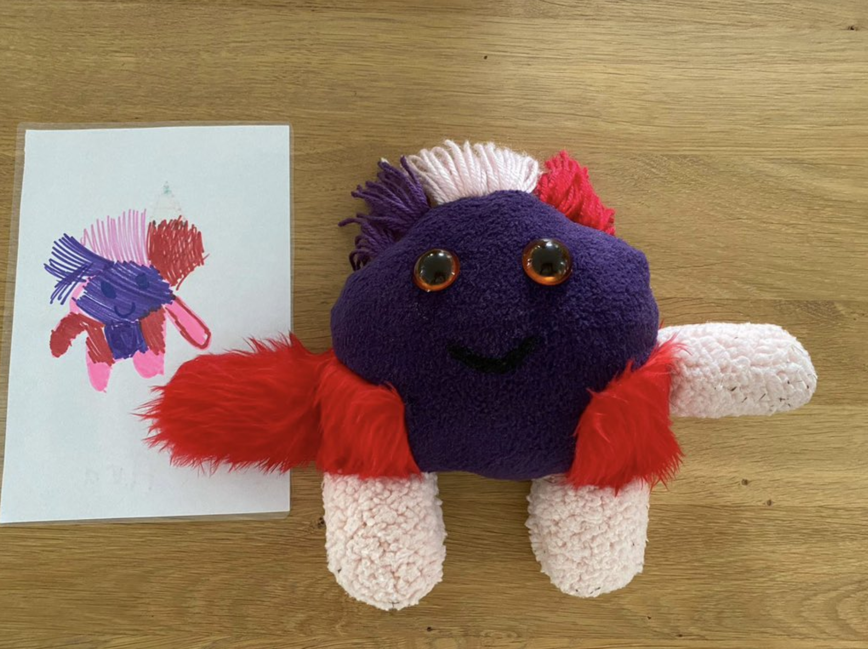 Teacher Turns Students Drawings Into Viral Stuffed Animals - 53