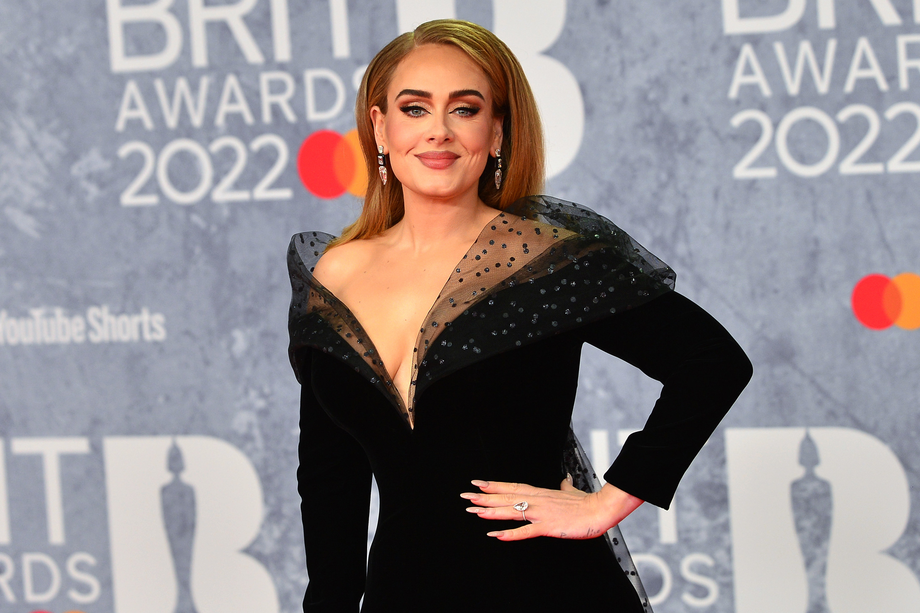 Adele Is Suffering From Really Bad Sciatica - 69