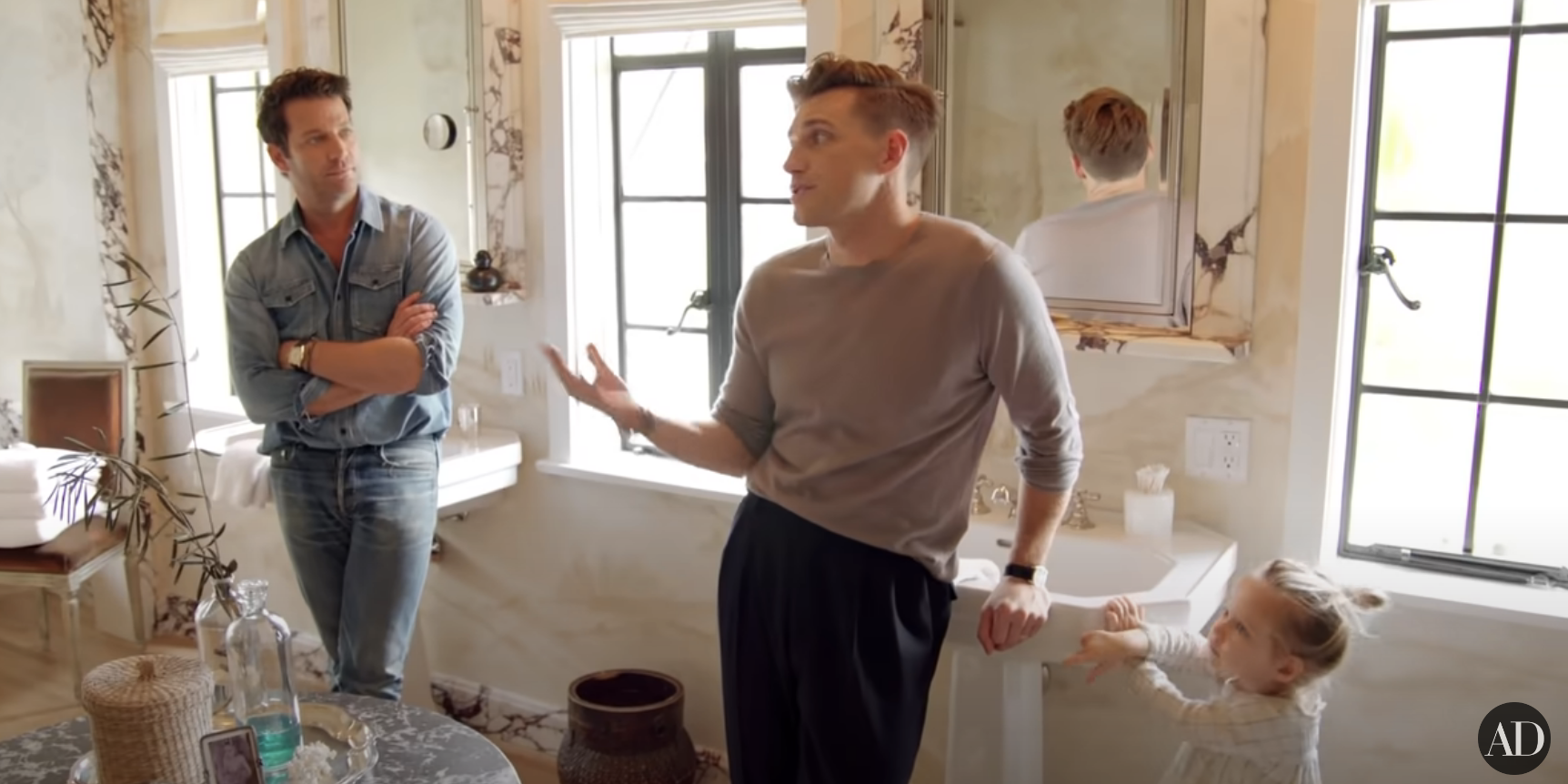 Nate Berkus and Jeremiah Brent in their bathroom