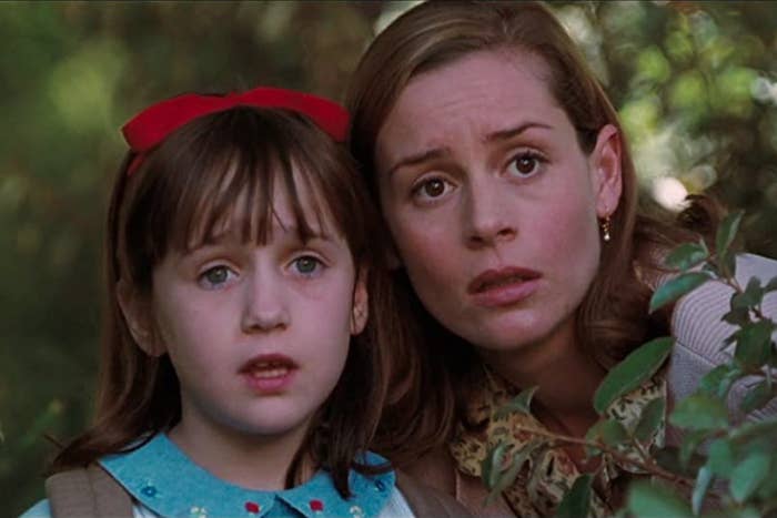 Mara Wilson as Matilda with miss honey