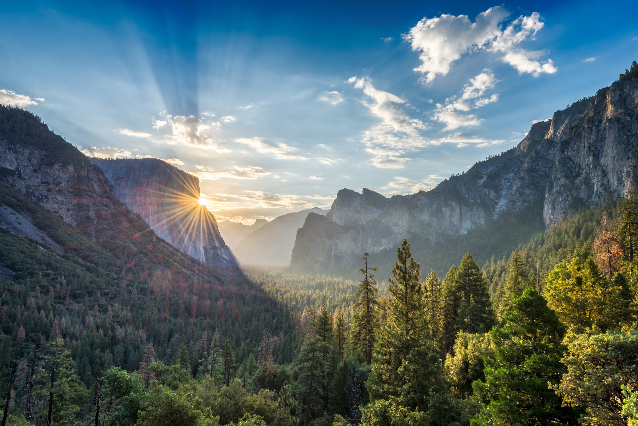 Sunrise at Yosemite National Park.