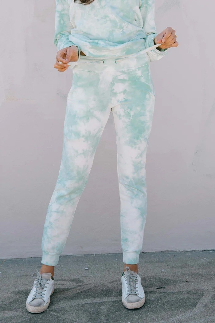 a model in the light blue and white tie dye lounge pants