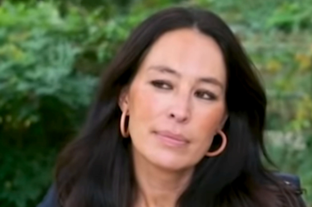 joanna gaines giving side eye
