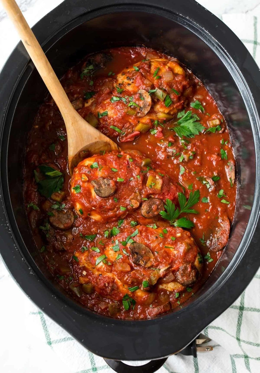 39 Crock Pot Chicken Recipes For Your Next Lazy Day