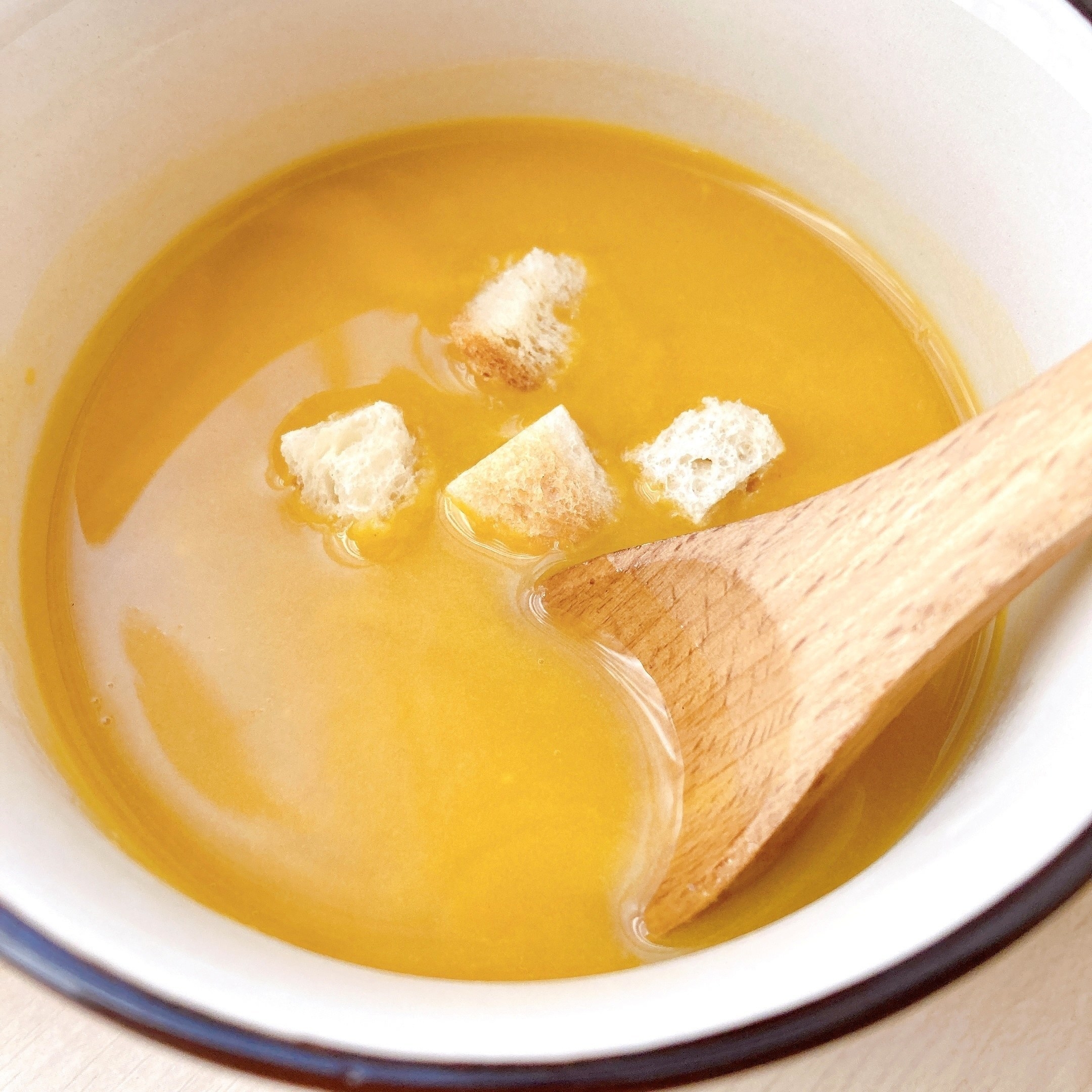 無印良品のおすすめスープ「素材を生かしたスープ かぼちゃのポタージュ」