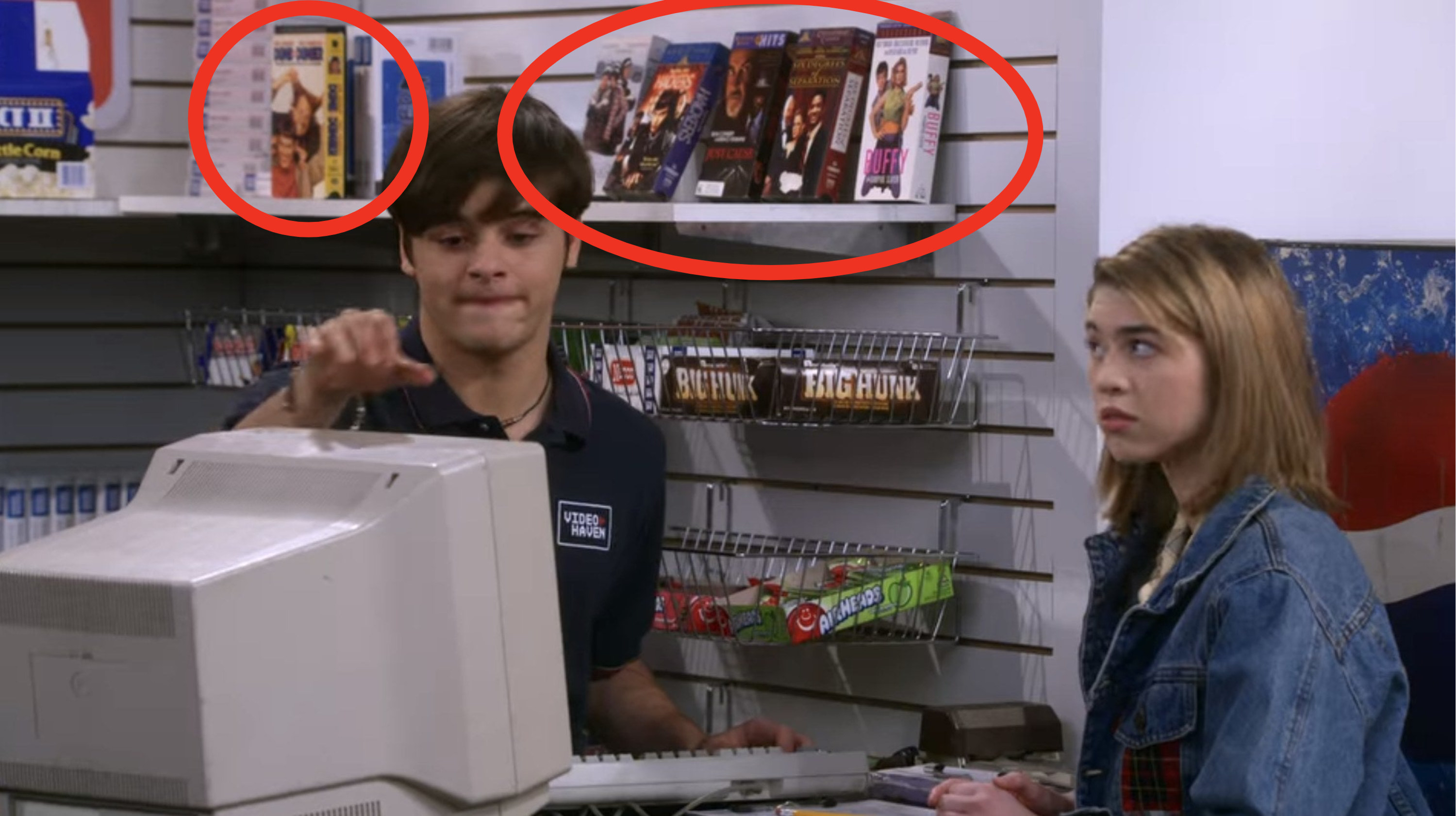 jay and leia at the video store in that 90s show