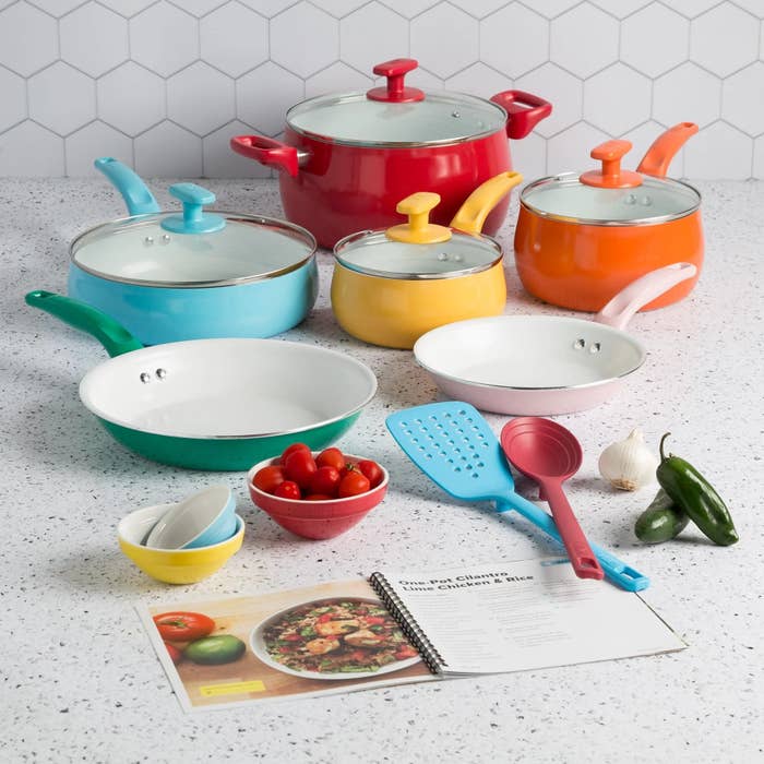 The colorful cookware set