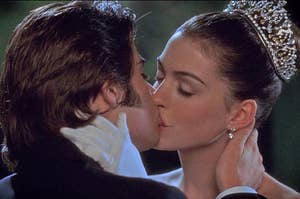 Michael and Mia from The Princess Diaries kissing