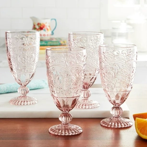 The goblets in rose