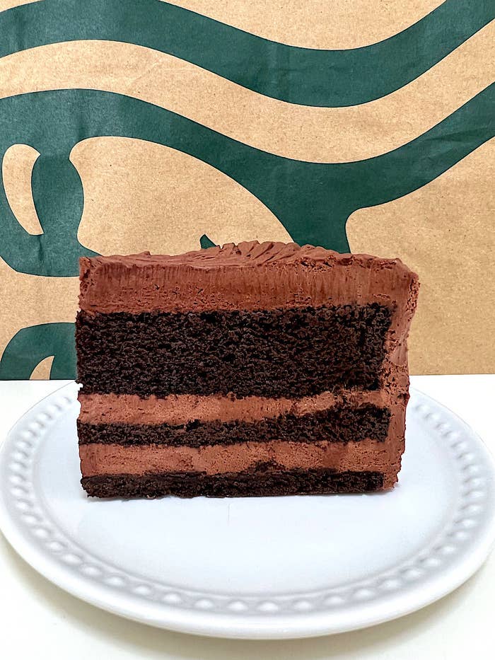 Starbucks（スターバックス）のおすすめスイーツ「チョコレートケーキ」