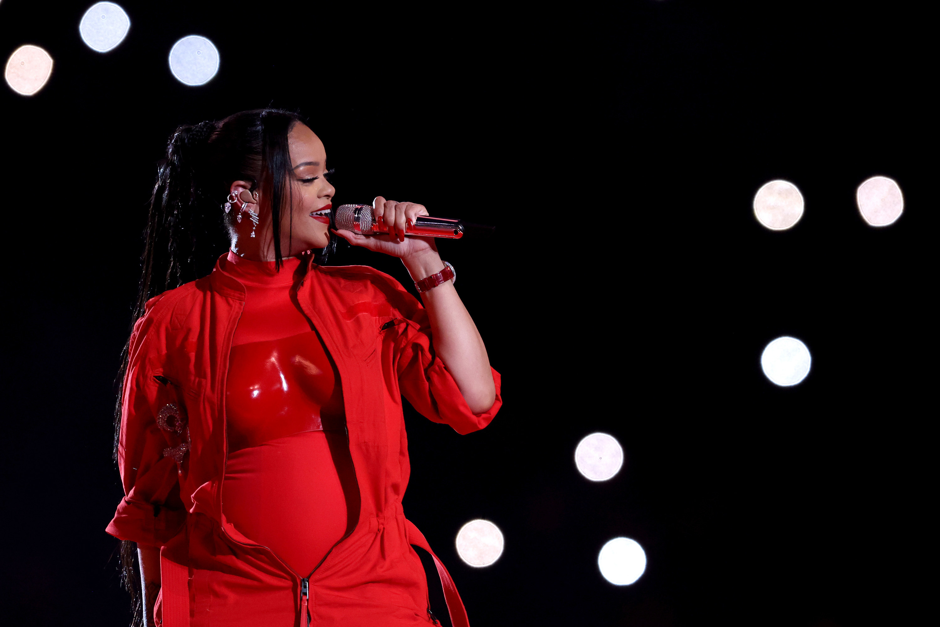 National FENTY League: Here Are Our Predictions For Rihanna's Super Bowl  Halftime Show