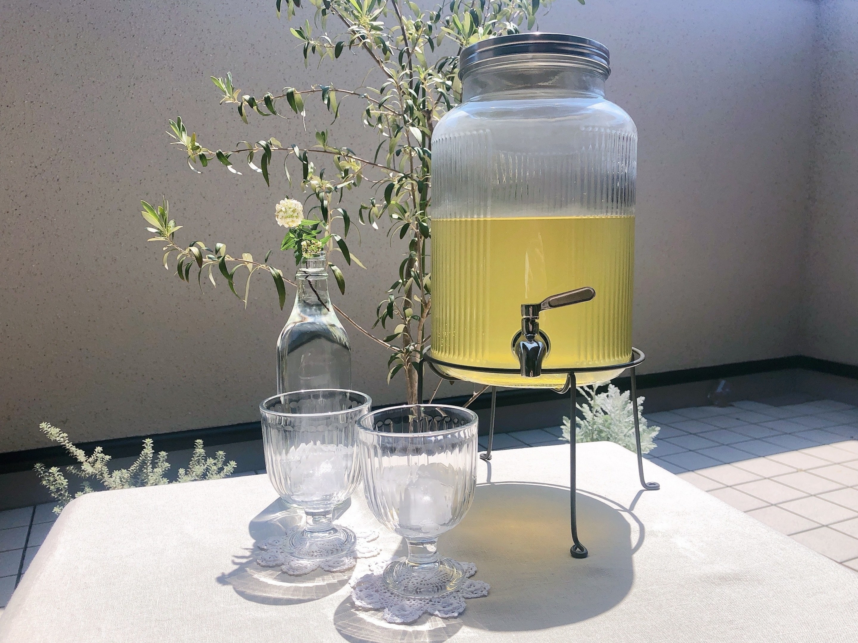 IKEA(イケア)のオススメのキッチン雑貨「VARDAGEN ヴァルダーゲン ドリンクサーバー」