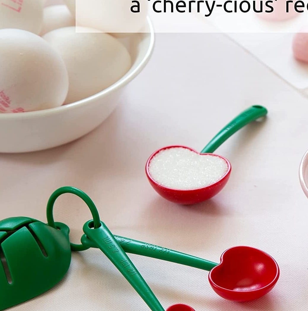 the cherry measuring spoons