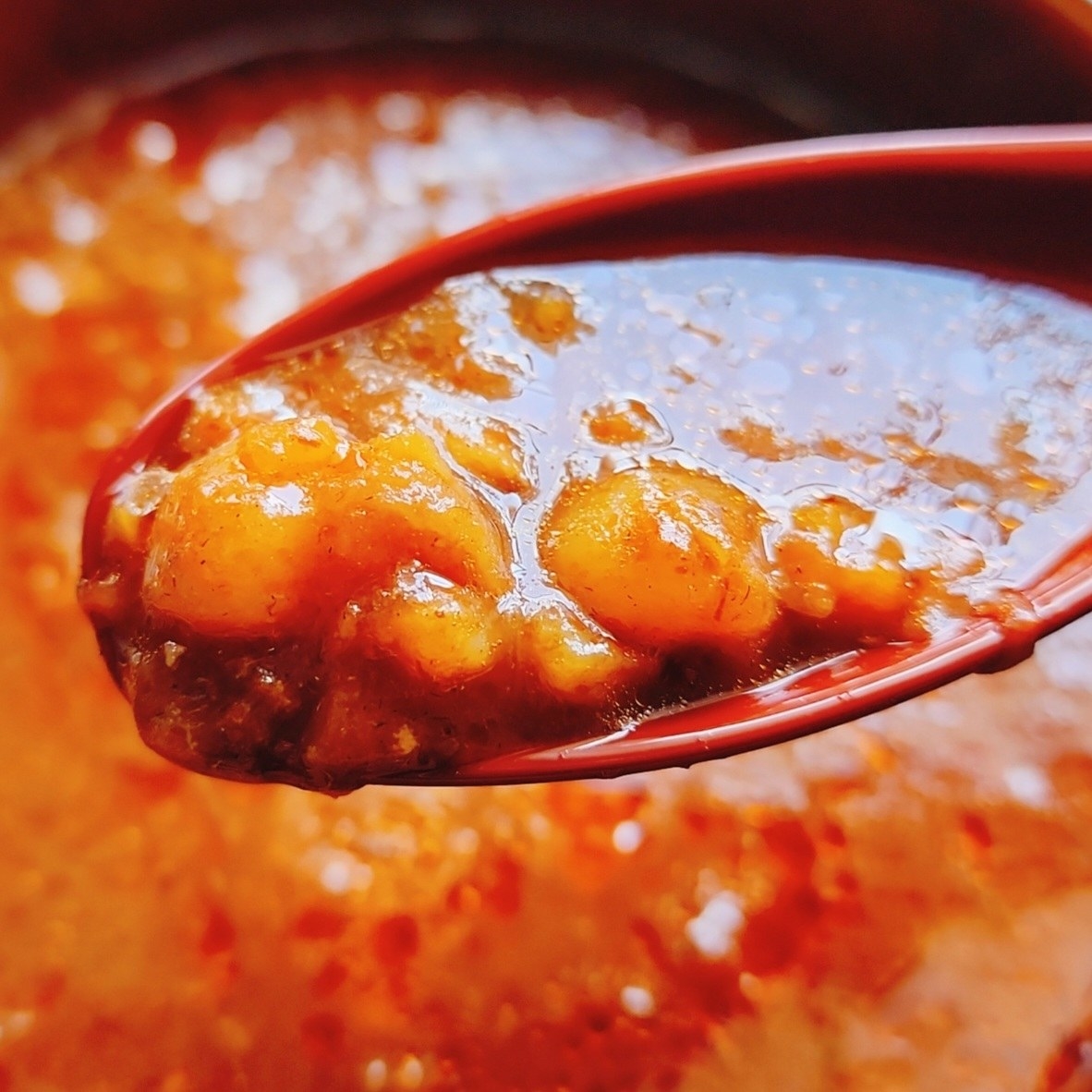 セブン-イレブンのオススメスープ「7プレミアム ボルシチ」