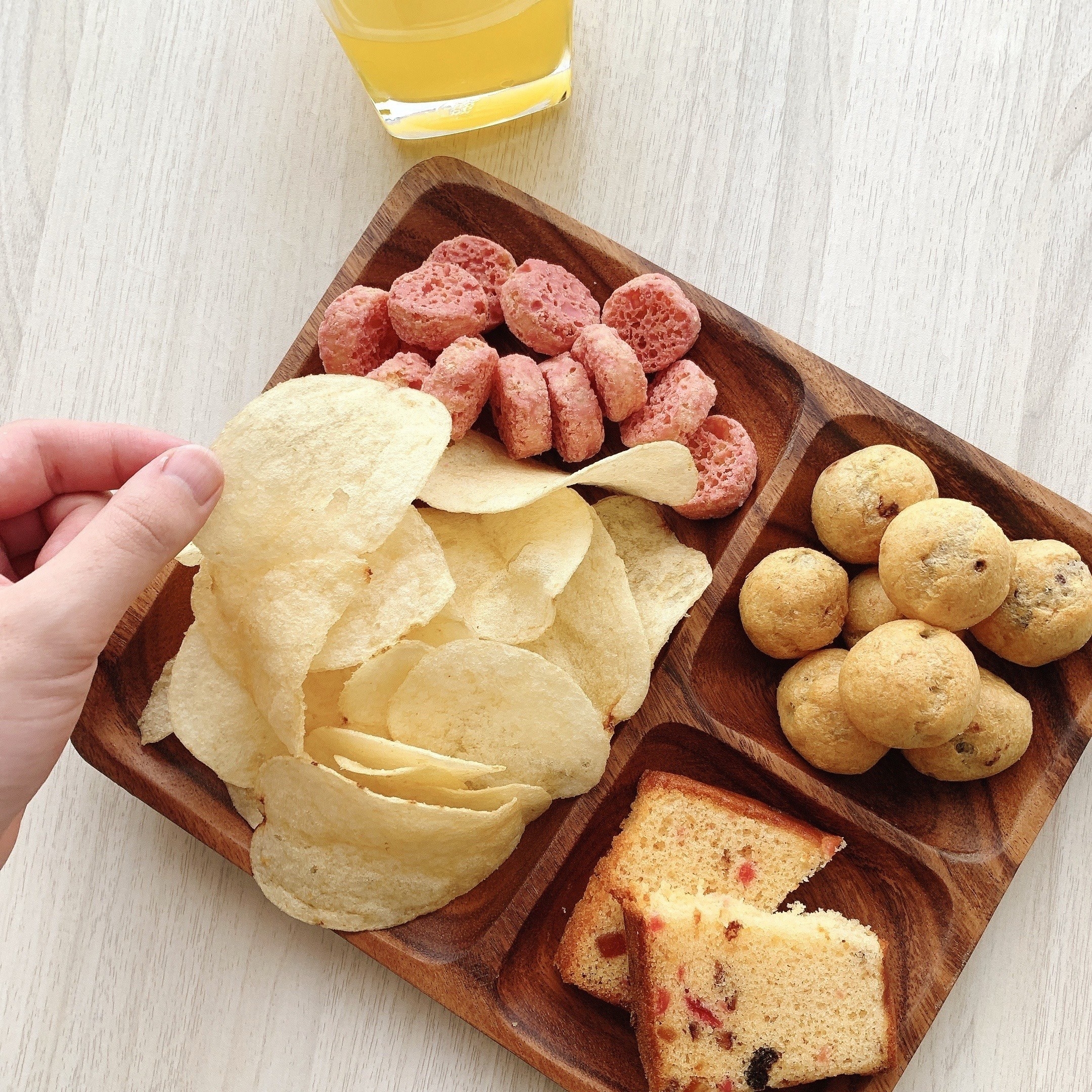 ニトリのオススメ食器「レクタングルランチプレート」