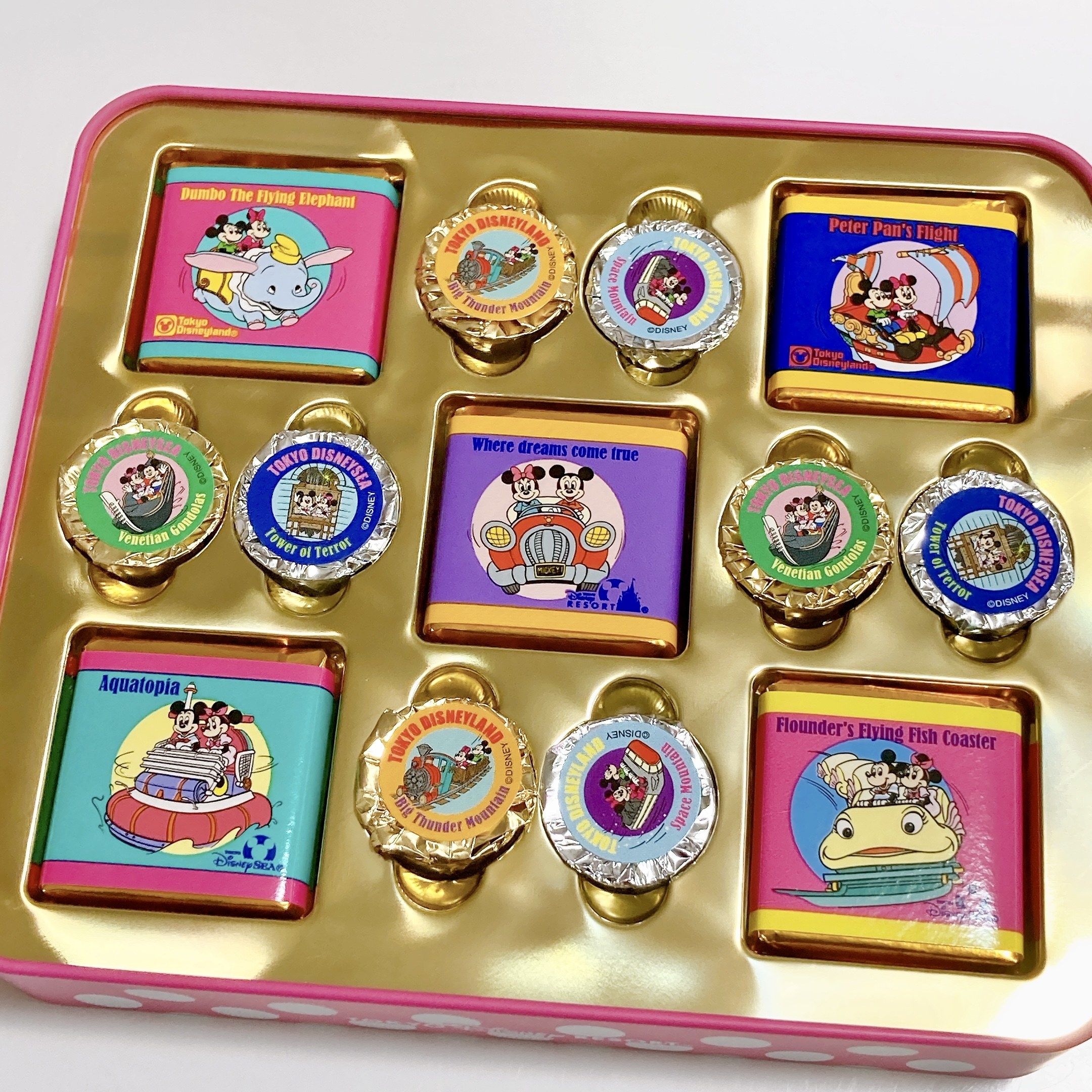 ディズニーランドのおすすめお土産「アソーテッド・チョコレート 缶」