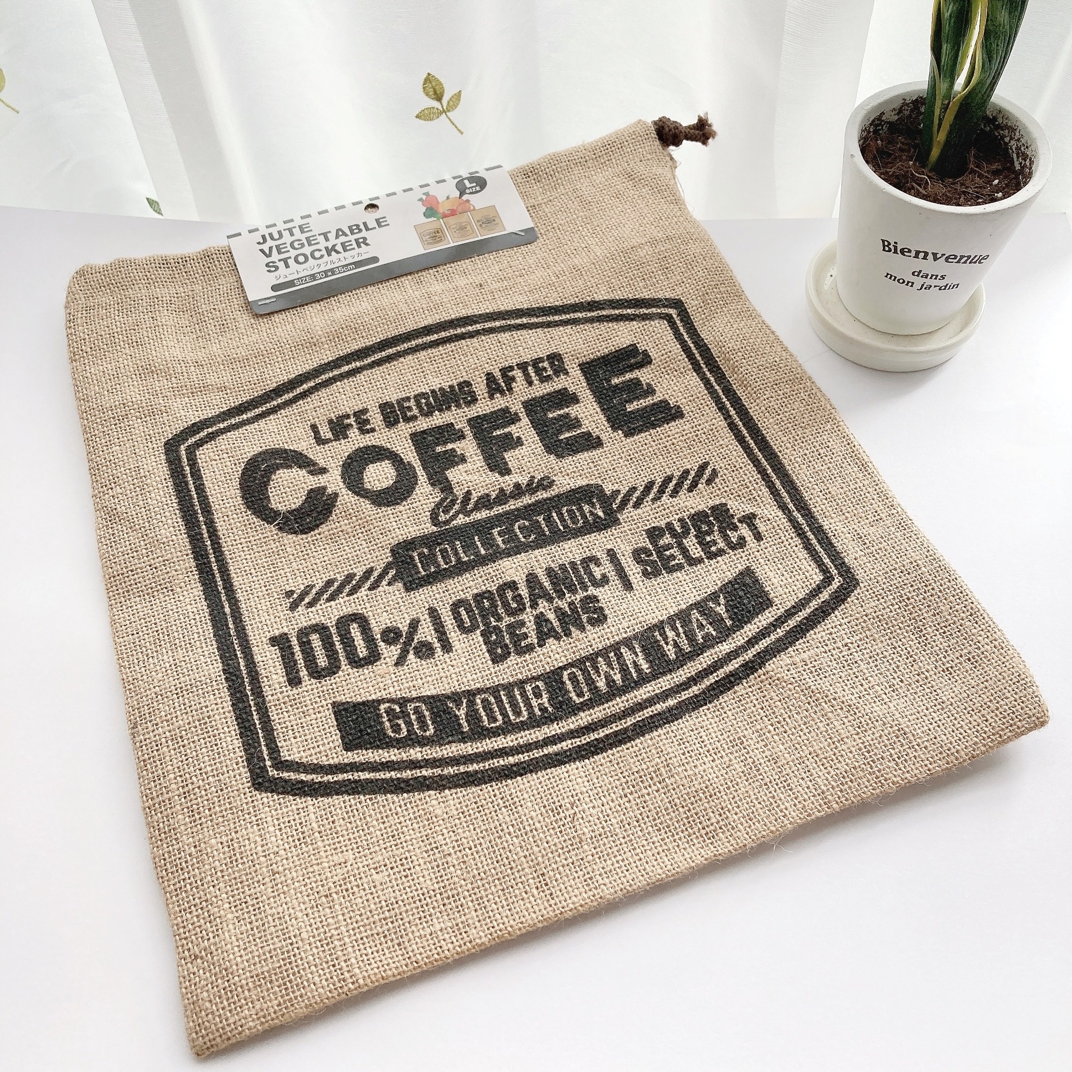 Seria(セリア)のオススメのキッチン収納「ジュートベジタブルストッカーL」