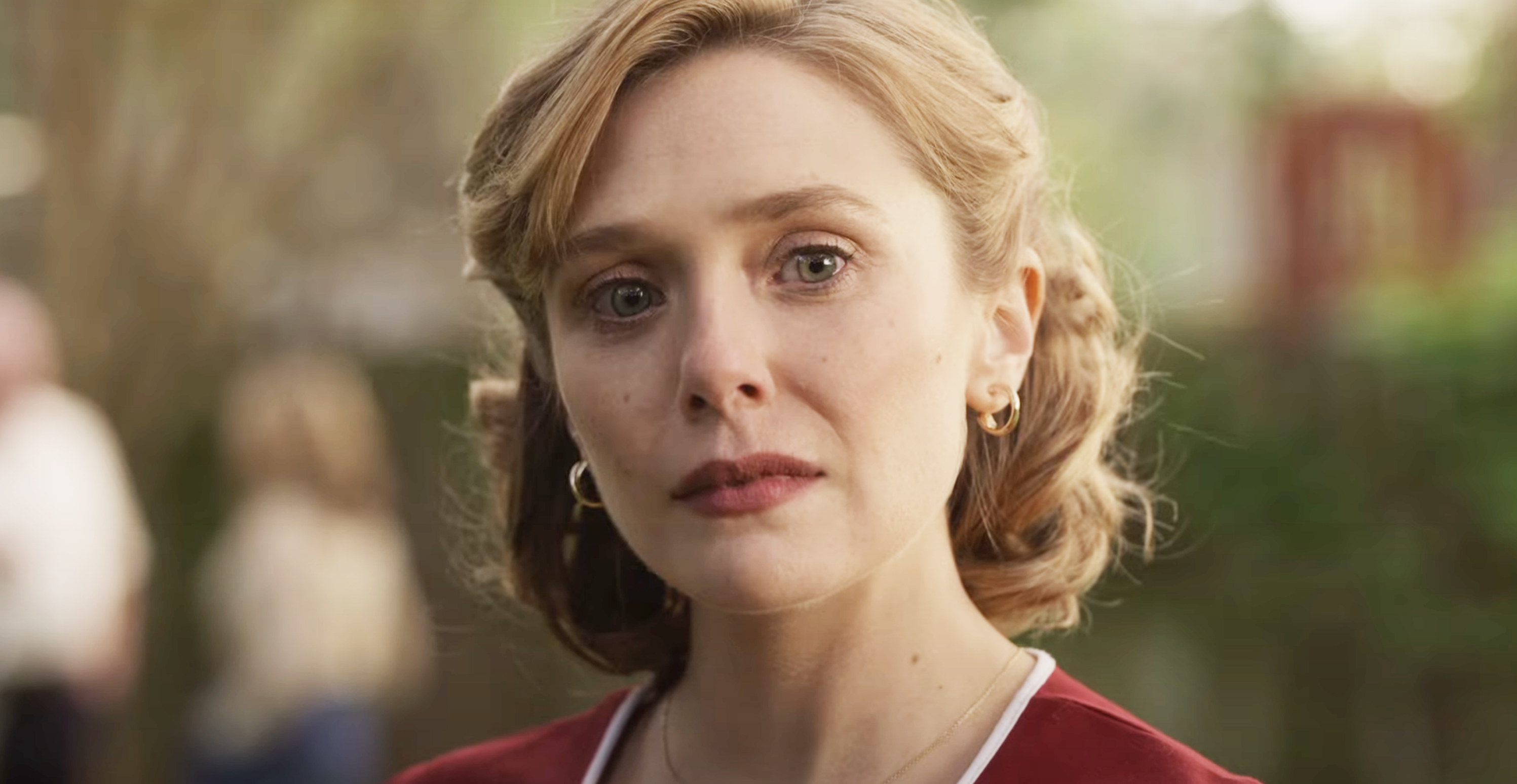 HBO Max 'Love & Death' True Crime Series Trailer: Elizabeth Olsen's  Sinister Side