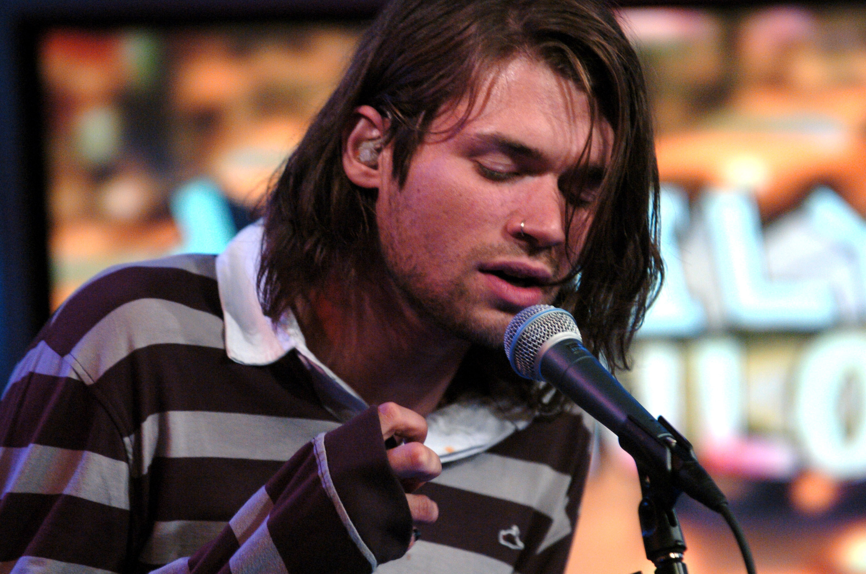 Adam Lazzara performing in 2004