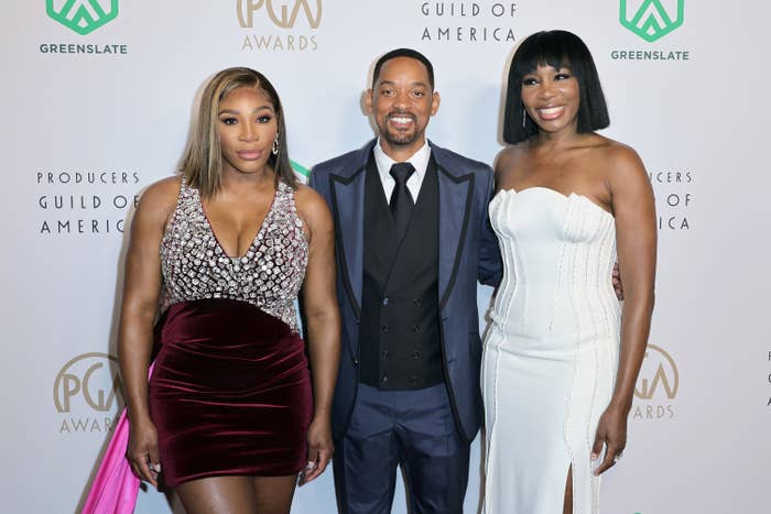 Will standing between Serena and Venus Williams on the red carpet of the Producers Guild of America Awards