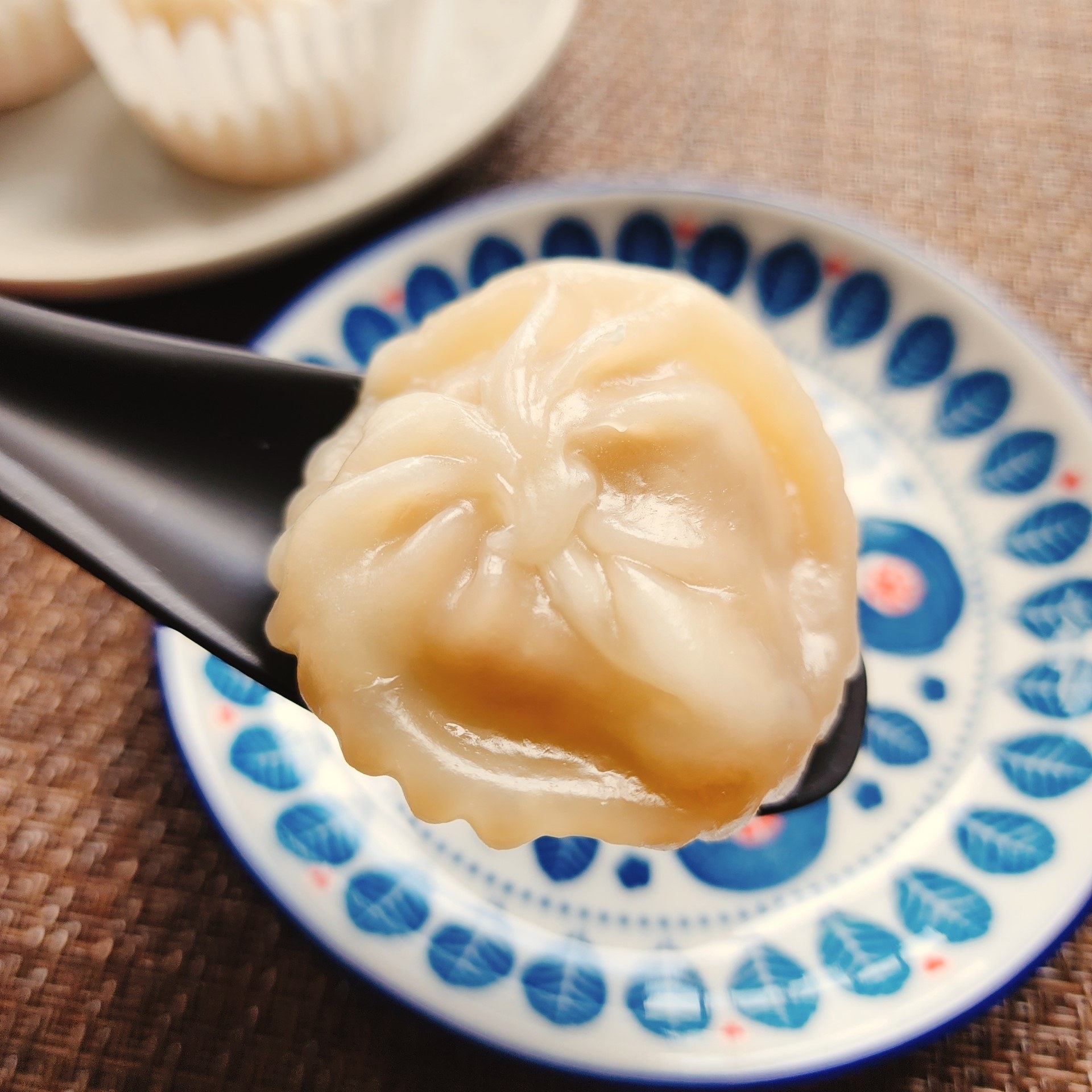 FamilyMart(ファミリーマート)のおすすめ冷凍食品「こだわりスープを楽しむ小籠包」