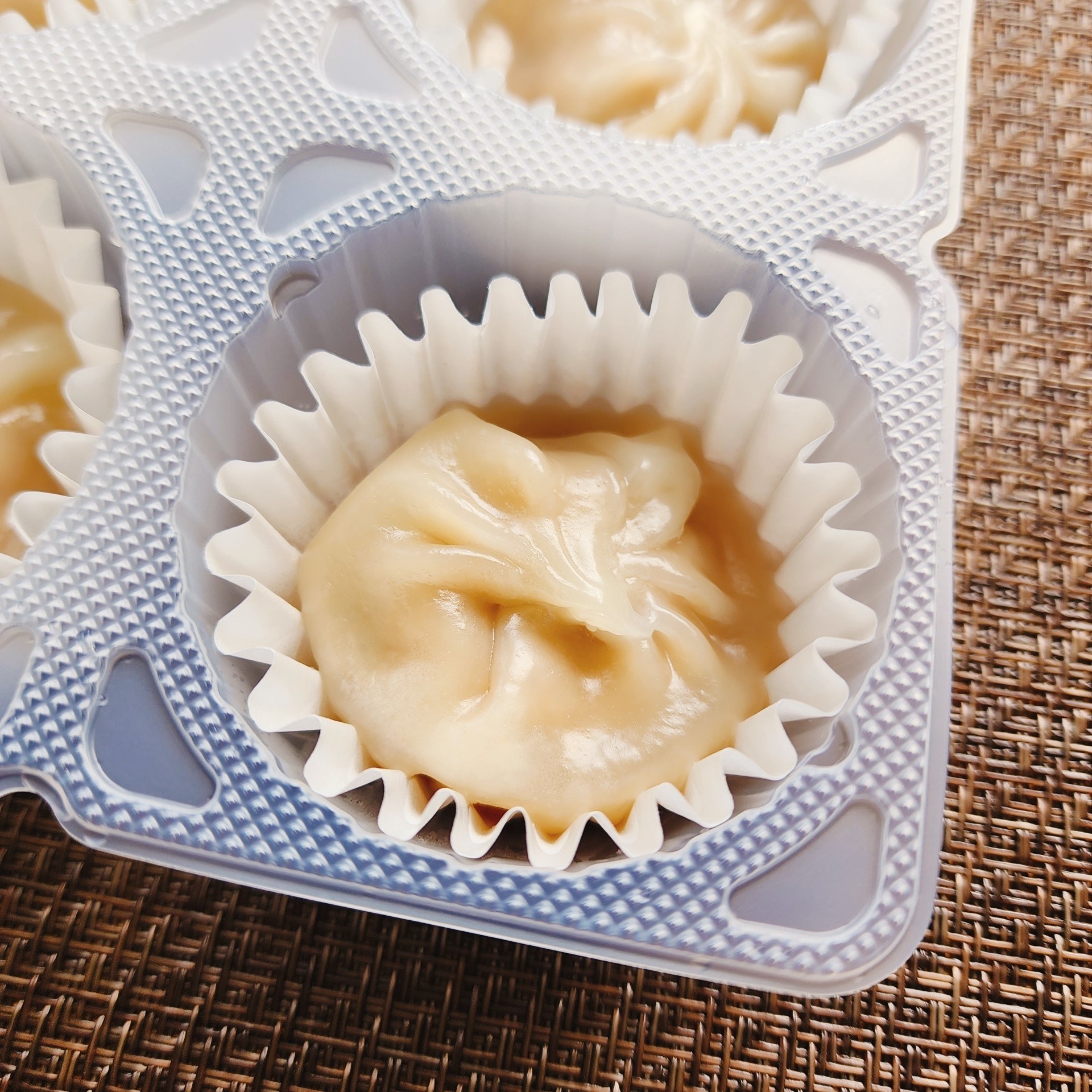 FamilyMart(ファミリーマート)のおすすめ冷凍食品「こだわりスープを楽しむ小籠包」