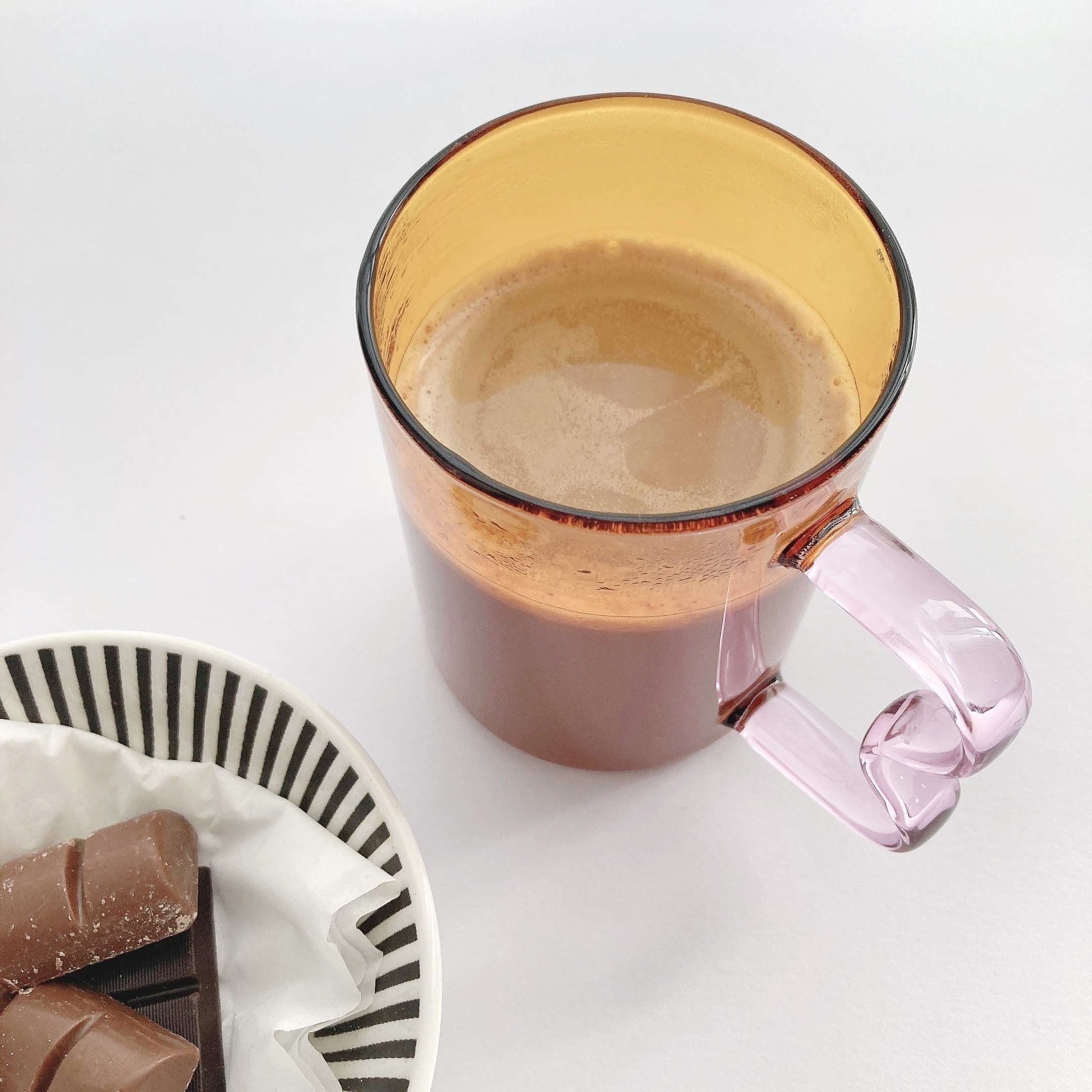 Francfranc（フランフラン）のオススメのマグカップ「バイカラー 耐熱グラスマグ アンバー」