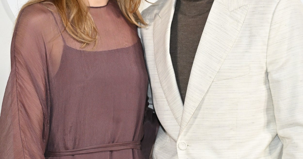 Suki Waterhouse habla sobre su novio Robert Pattinson