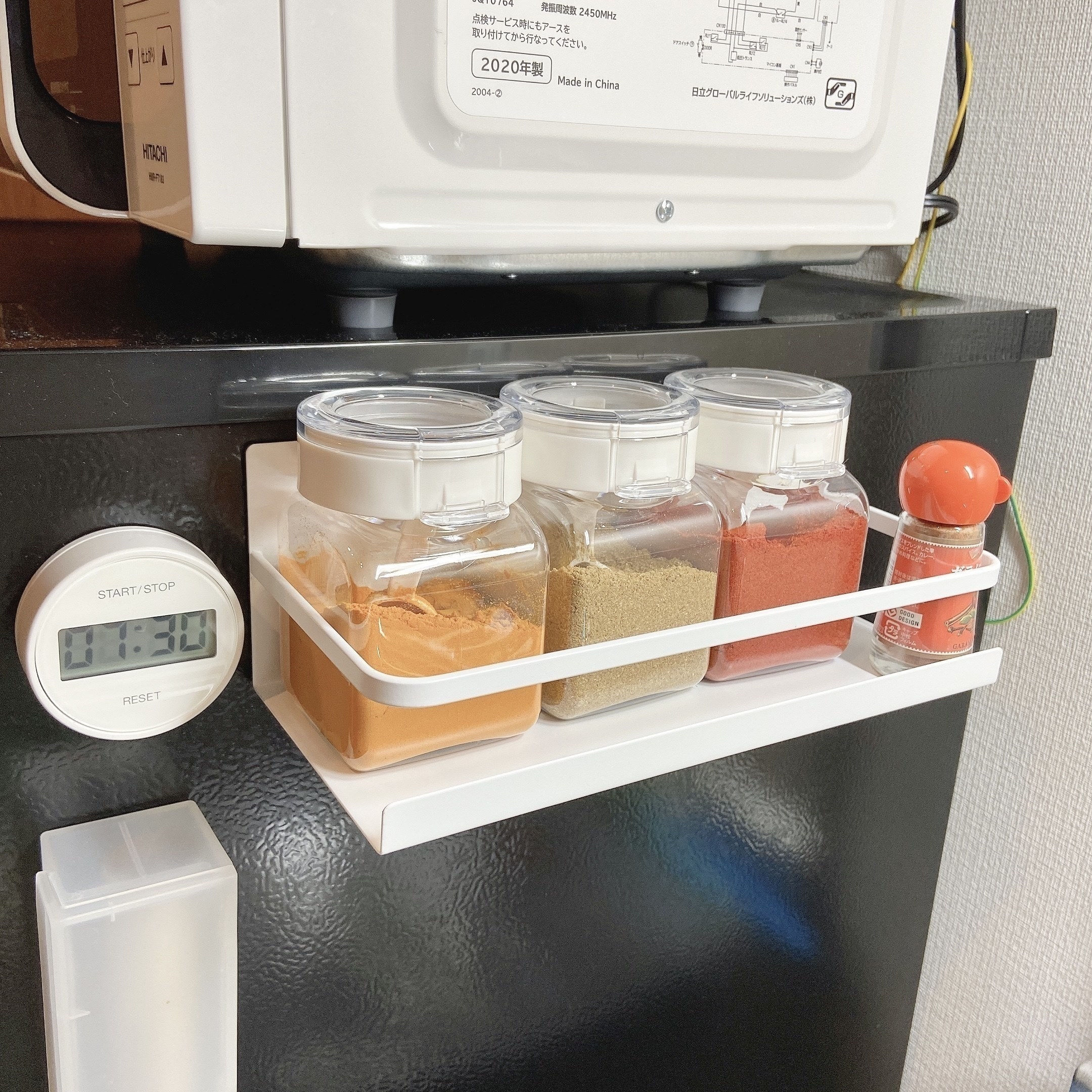 NITORI（ニトリ）のおすすめ収納「マグネットスパイスラック（FLAT ホワイト）」