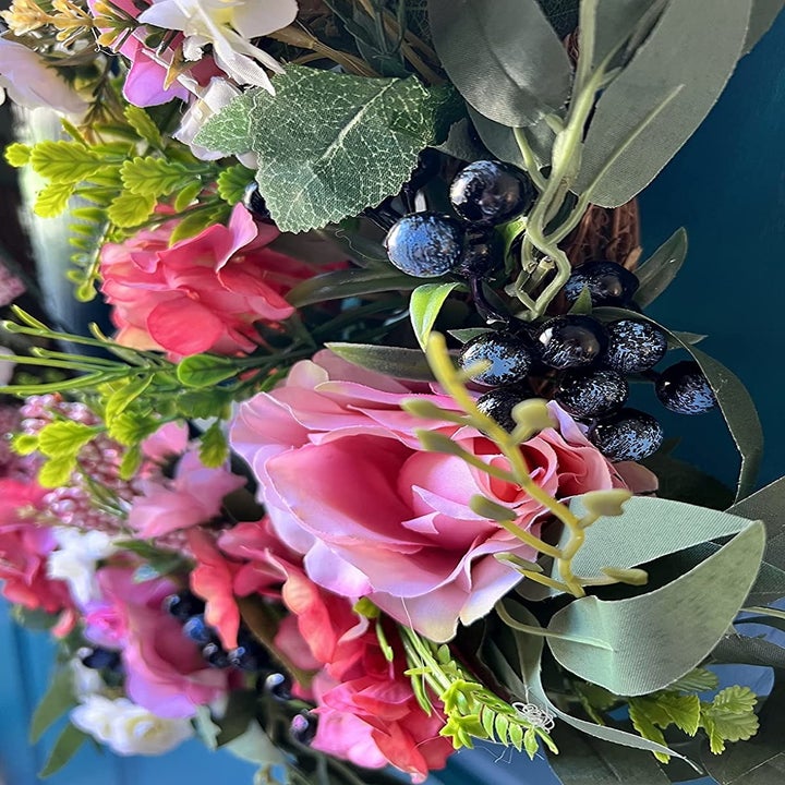 Reviewer image of a close up of the wreath