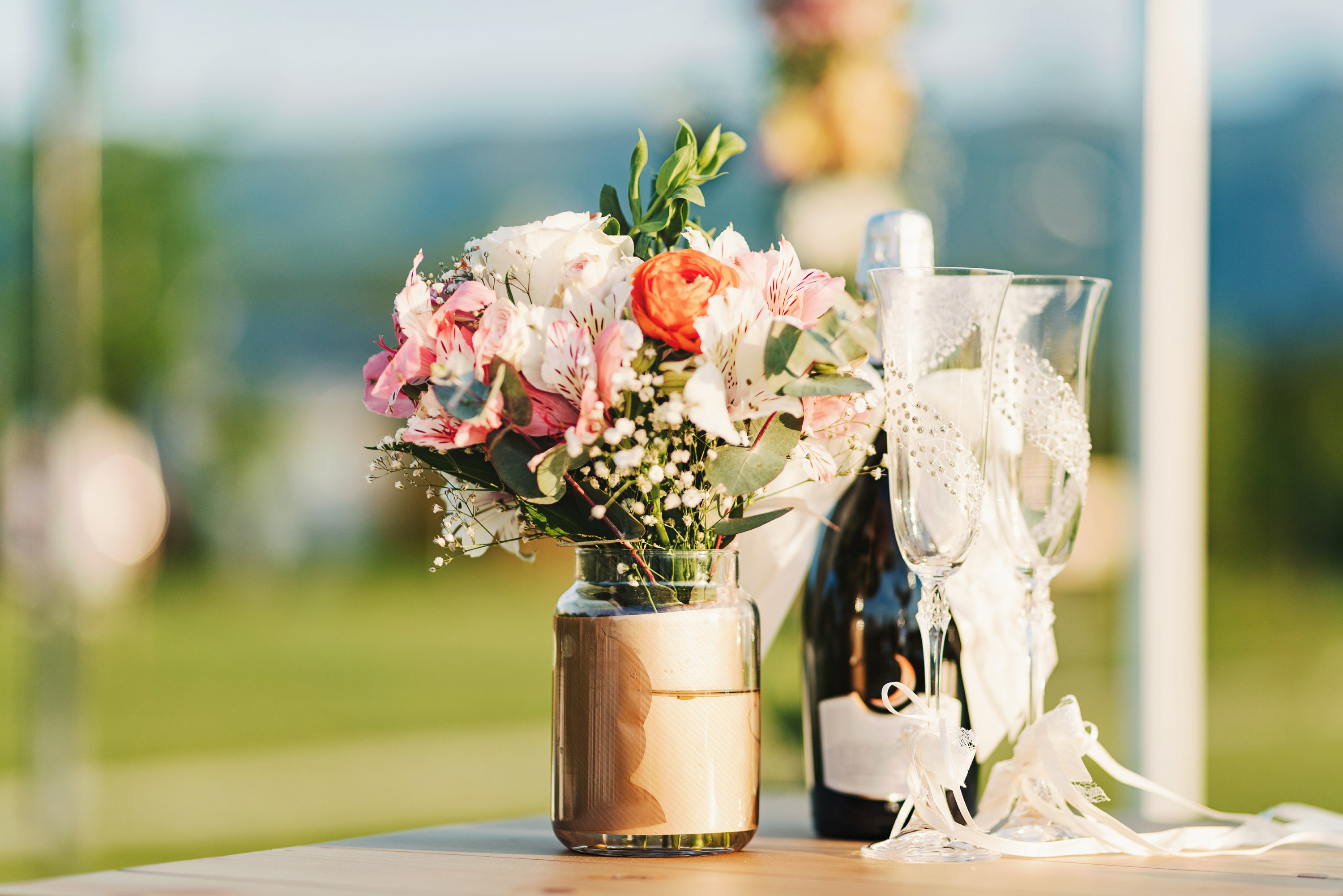 centerpiece and champagne bottle